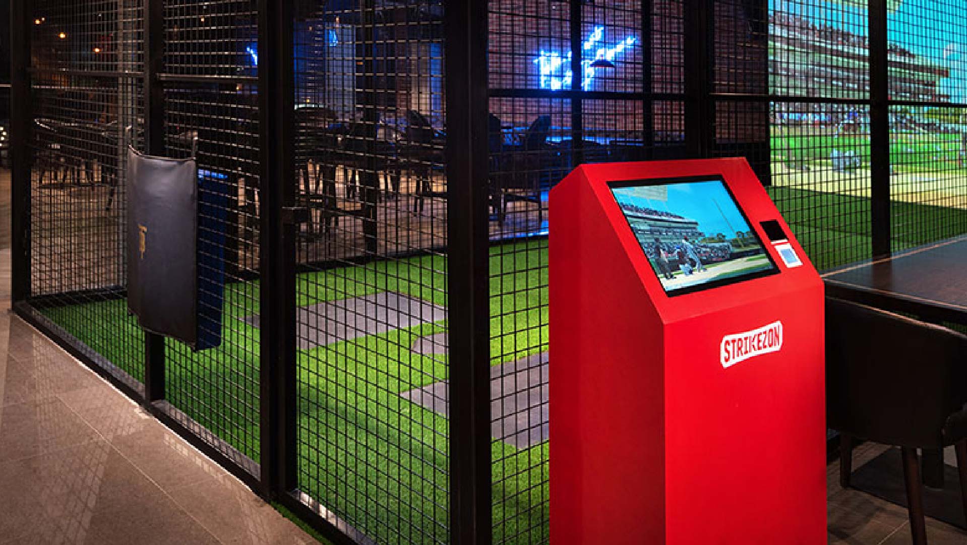 Batbox busca conquistar el mercado mexicano con sus simuladores de beisbol